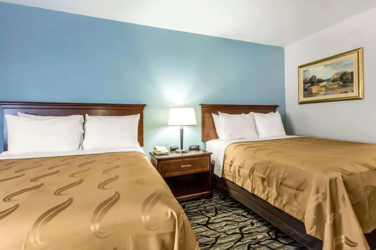 Holiday Inn Express Charlotte-Carowinds