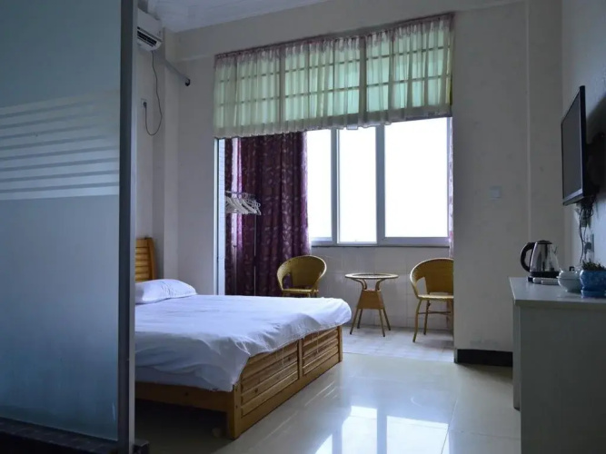Yefeng Hostel