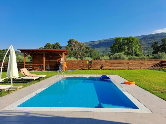 Double Cottage