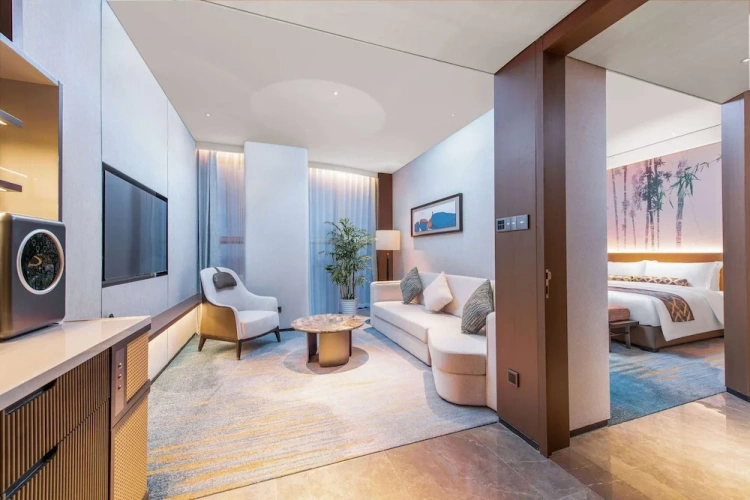 Standard Double Suite