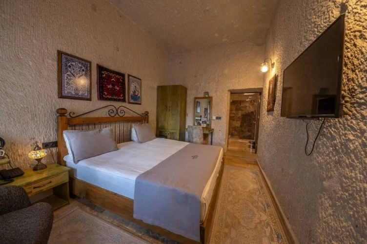 Comfort room