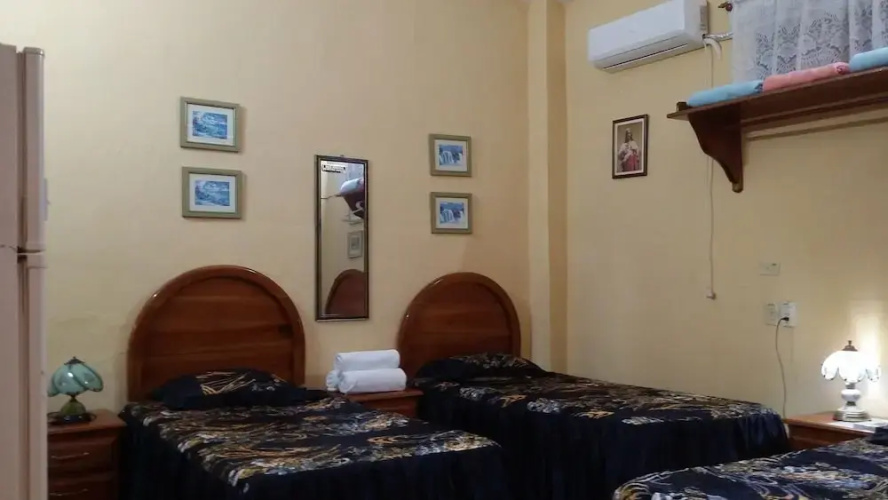 Hostal Hilda J YP