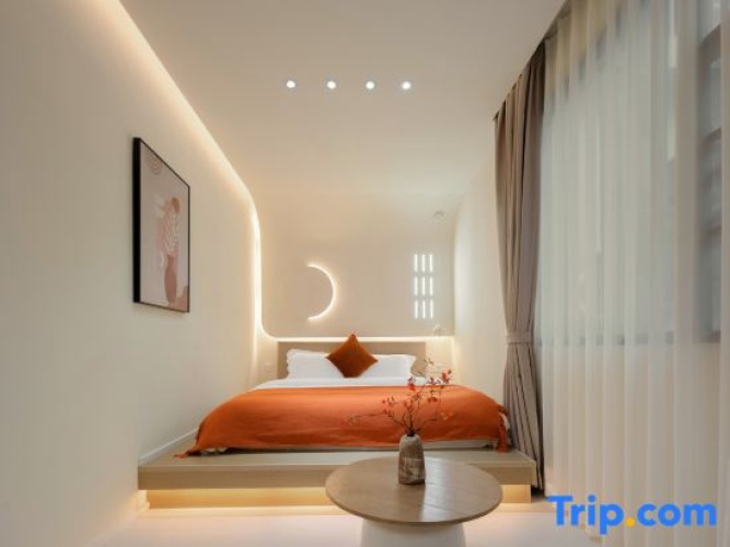 2 Bedrooms Suite