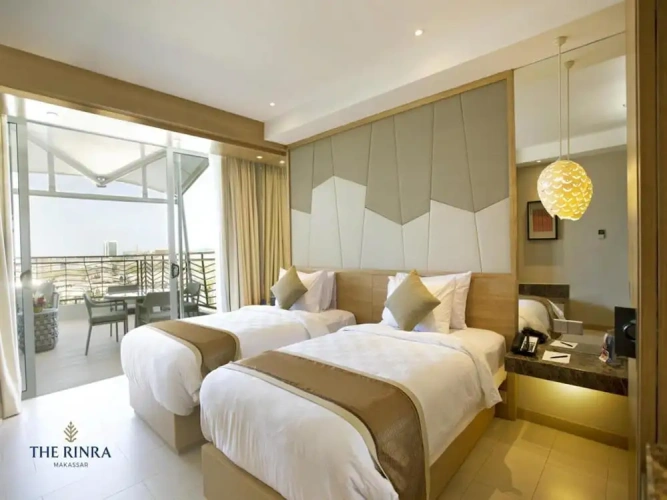 Premier Twin room with balcony and with view