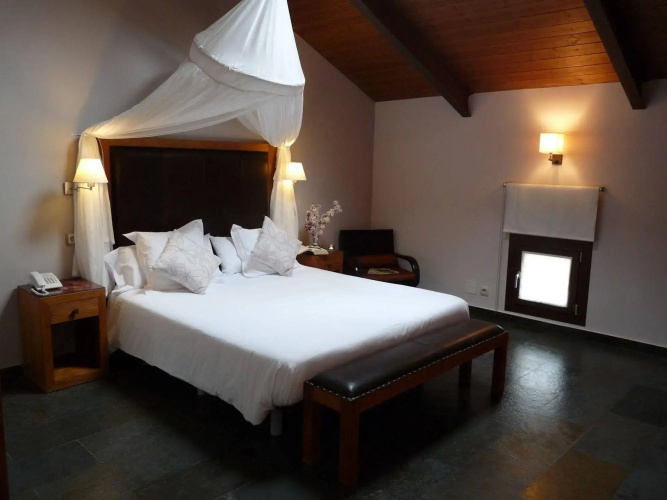 Hotel Boutique & Spa Capitulo Trece- Adults Only