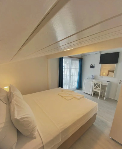Cunda Kordon Otel
