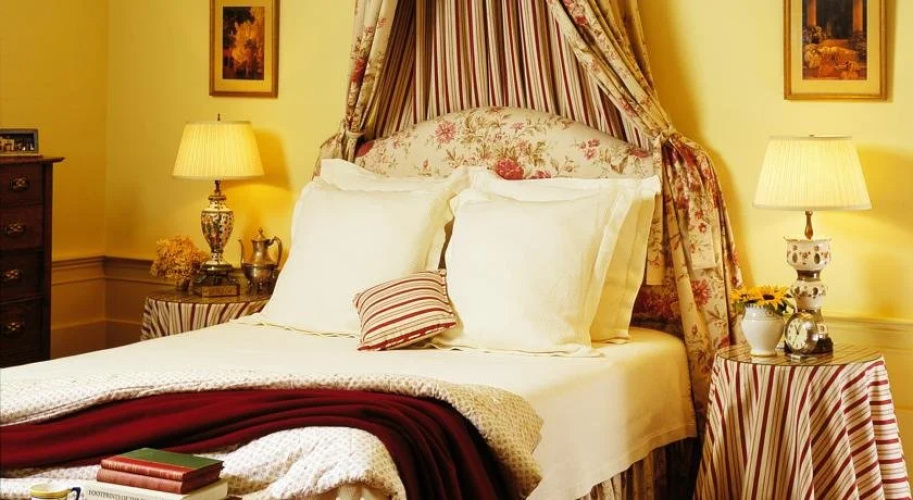Home Hill Inn