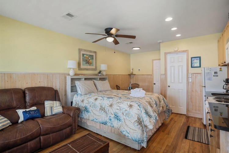 515 Sunsuite