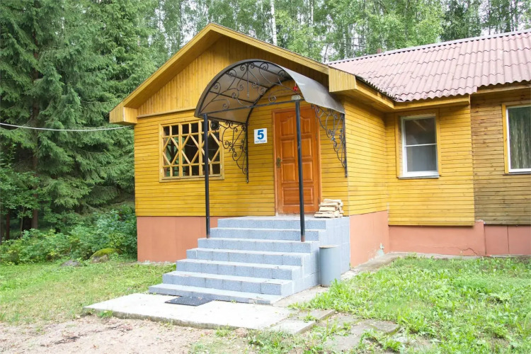 Фотография номера базы отдыха Пушкиногорье