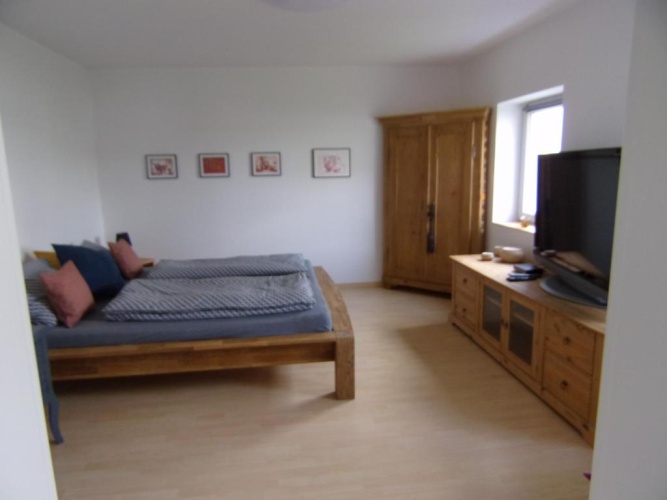 4 Bedrooms Cottage