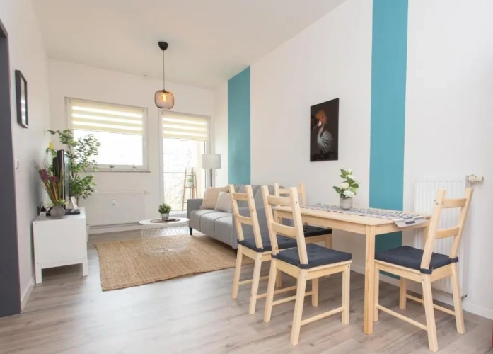 2 Bedrooms Apartment