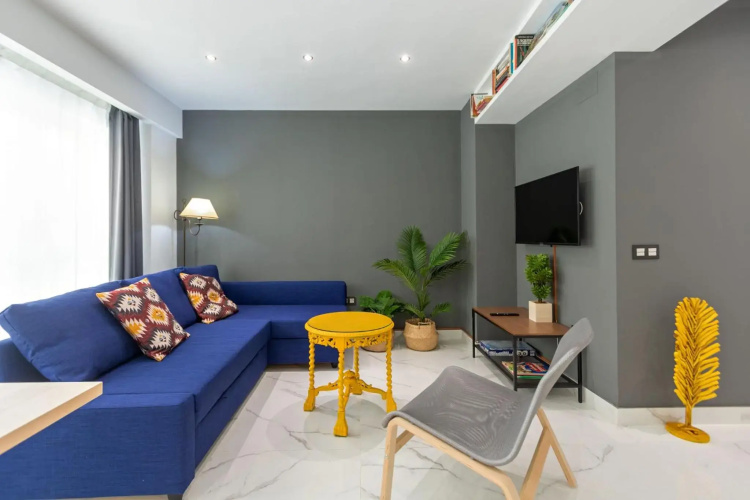 Lujan Deluxe Suites by Valcambre