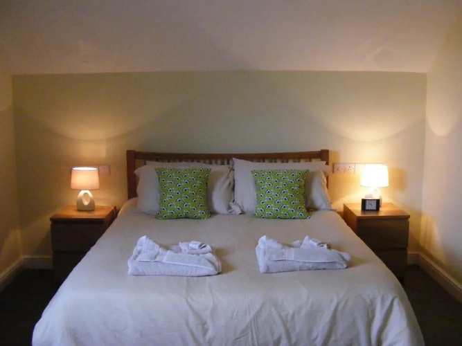 The Lowfield Inn