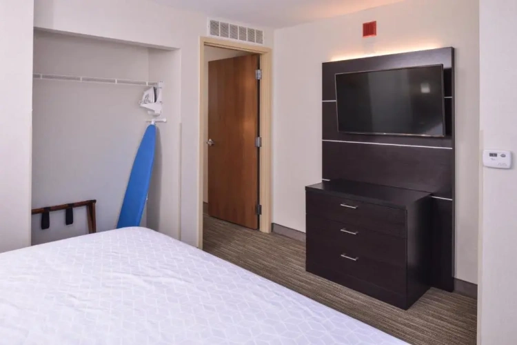 1 Bedroom Double Suite