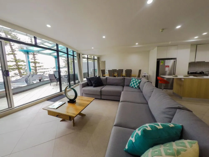 Manly Stay LUX Apartments
