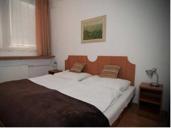 Hotel Avion