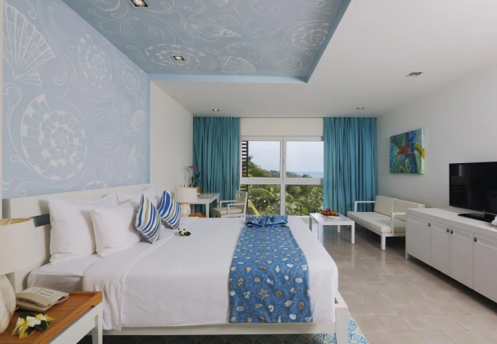 The Cliff Resort & Residences