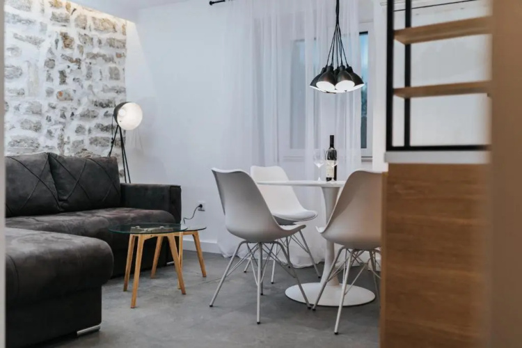 Apartments Trifunovic Old Town