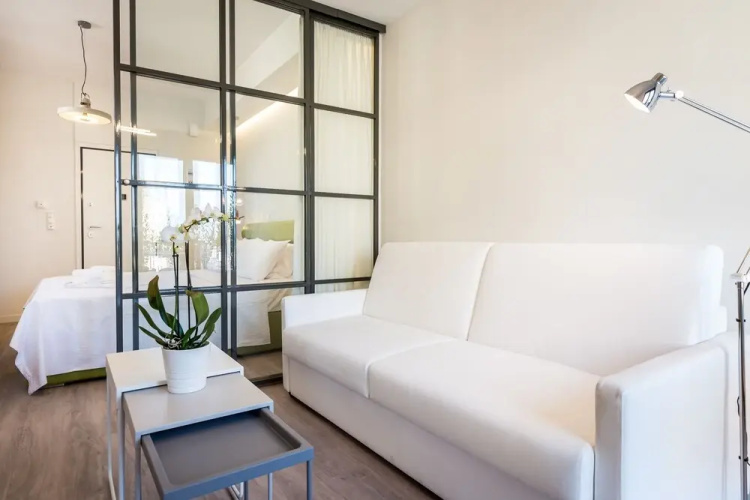 Syntagma modern new flat - large balcony