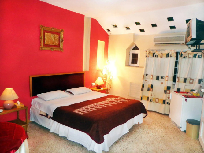 Cairwan Hotel