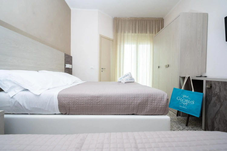 Hotel Globus