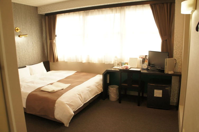 Hotel Abest Shinanjo Ekimae