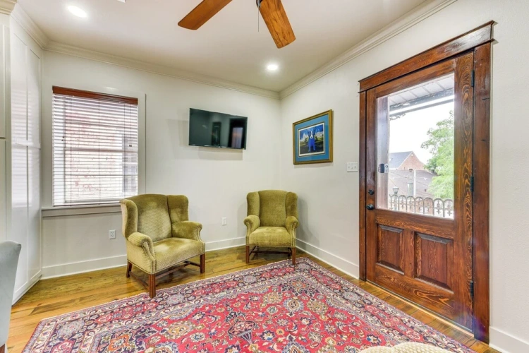 Guest rooms
