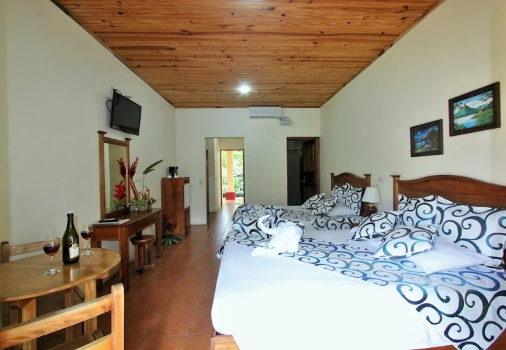 Premium Quadruple room