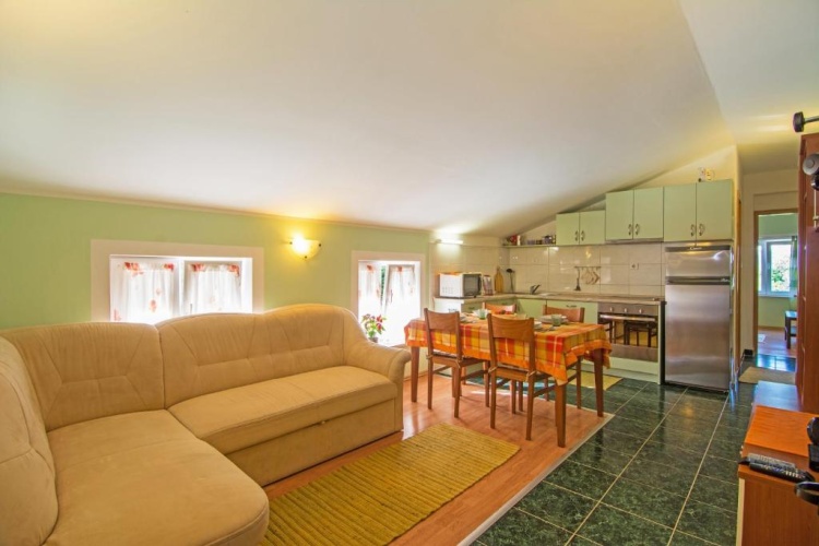 1 Bedroom Apartment with balcony and with sea view