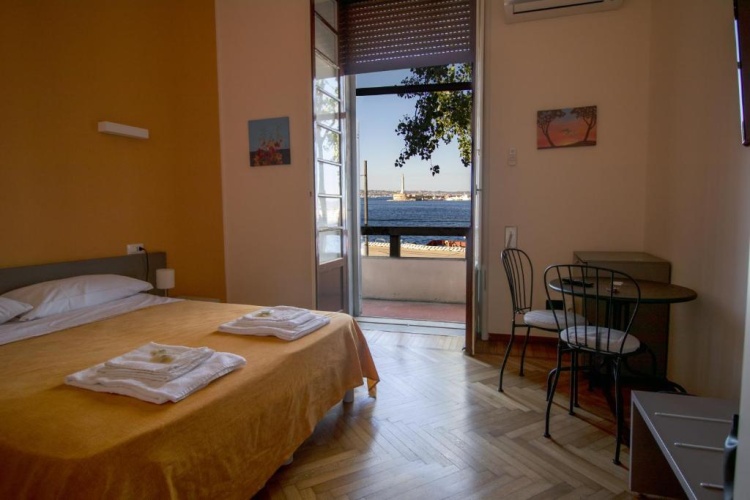 Standard Double room with sea view