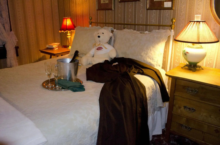 Historic National Hotel