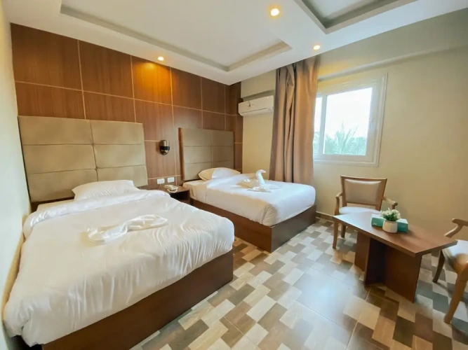 Twin room with garden view