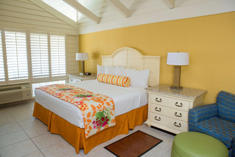 Best Western Plus Yacht Harbor Inn photo 6