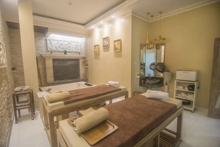 Ndalem Nuriyyat Villas & Spa
