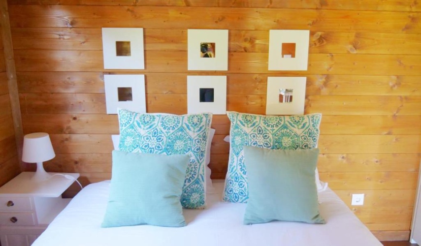 2 Bedrooms Chalet