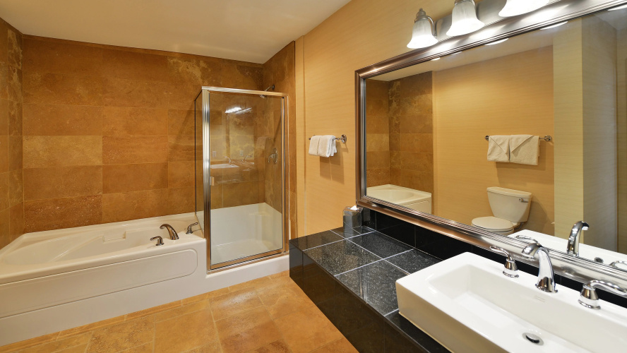 Prestige Inn Golden photo 10