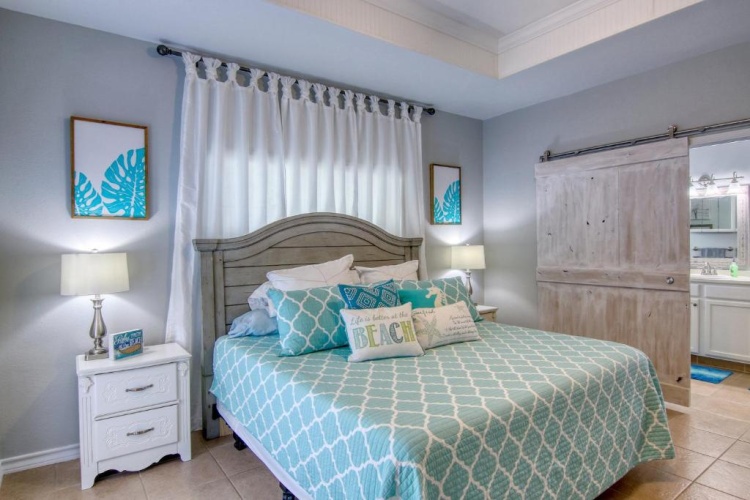 4 Bedrooms Cottage