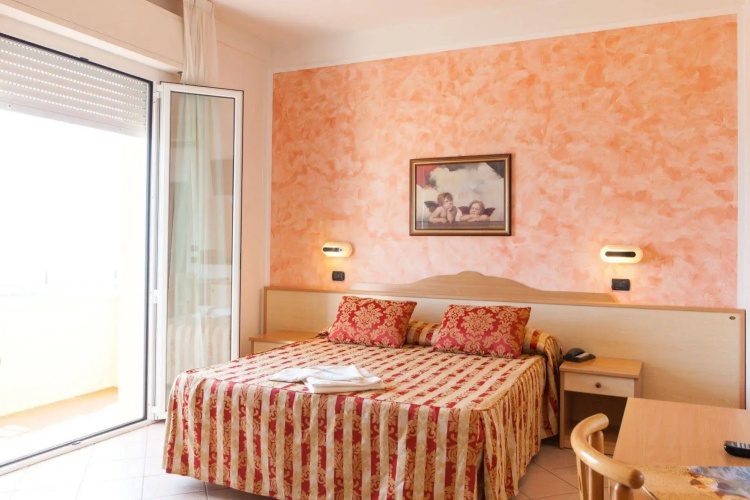 Hotel Palos