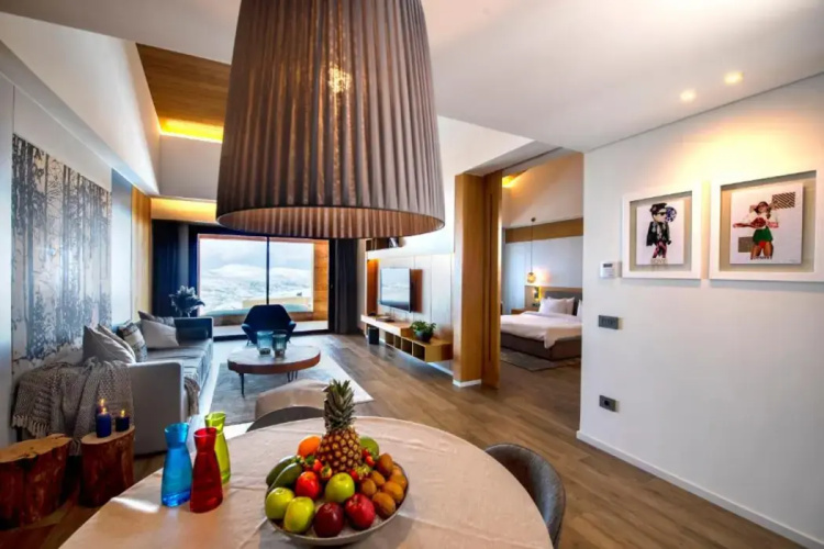 Oakridge Hotel & Spa