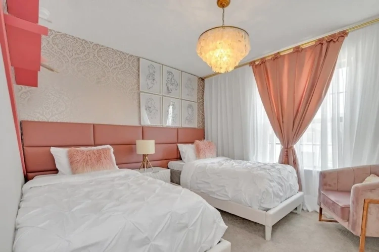 5 Bedrooms Standard room