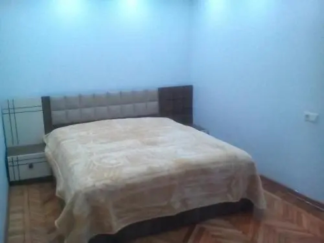Flat Gorgiladze 38