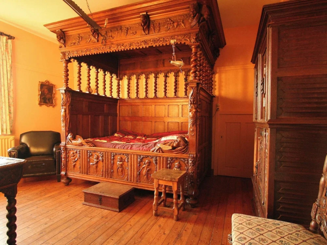 Home Near Bouillon Castle