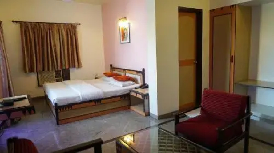 Pioneer Hotel