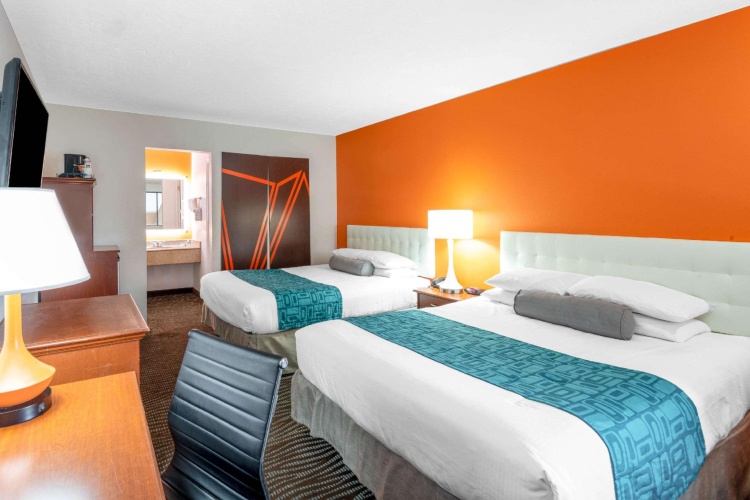 Standard Quadruple room