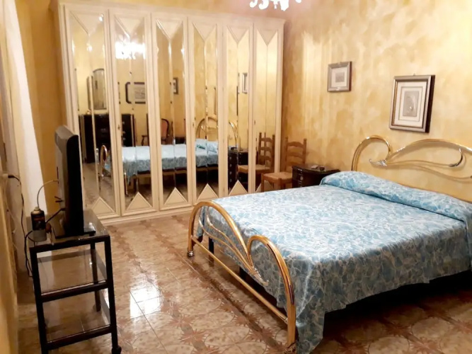 Apartment Via Vittorio Alfieri