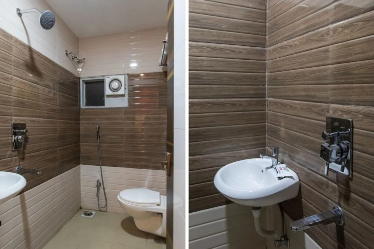 OYO 24822 Samarth Guest House