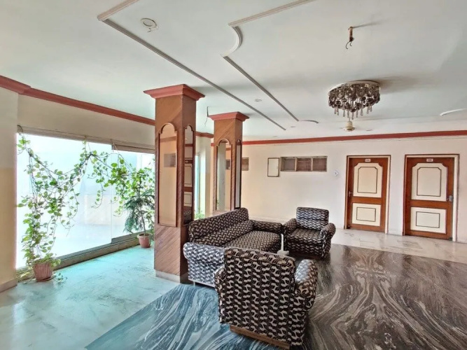 Hotel Raja