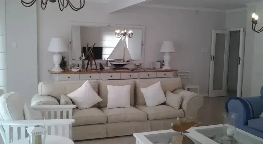Voelklip Beach House