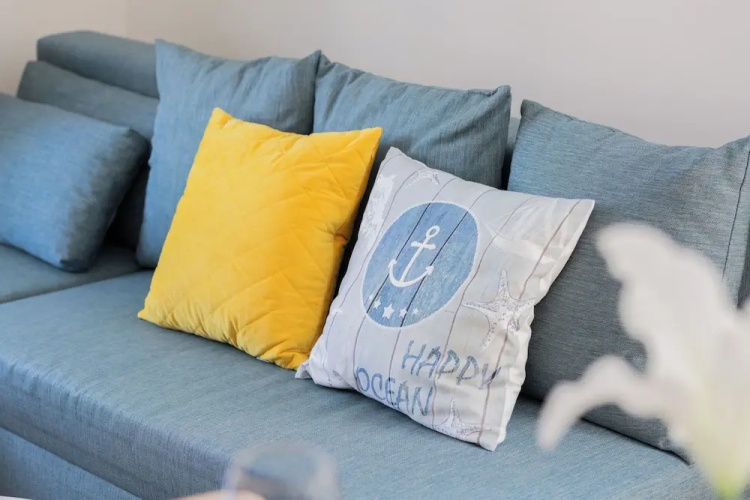 Apartment Komandorska by Renters