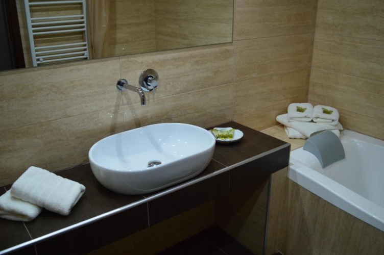 Suite with balcony